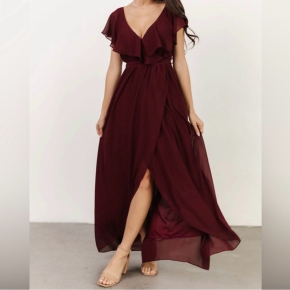 Baltic Born Dresses & Skirts - Baltic Born Women’s Katya Ruffle Maxi Dress in Mulberry Size S‎